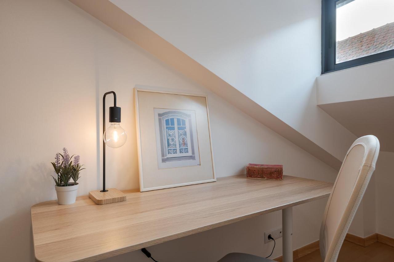 Central Gem IV - Lisbon Trendy Santos District With Dedicated Workspace 外观 照片