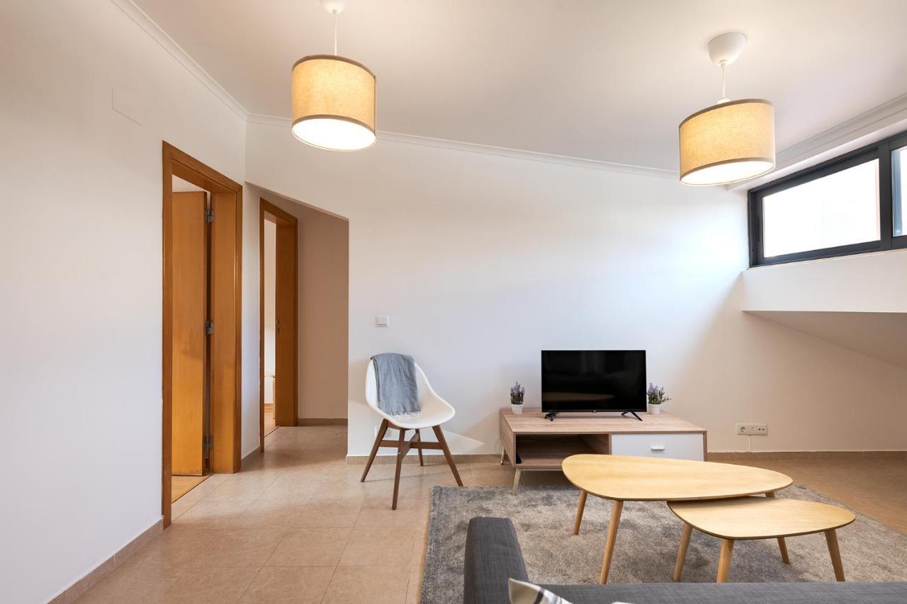 Central Gem IV - Lisbon Trendy Santos District With Dedicated Workspace 外观 照片