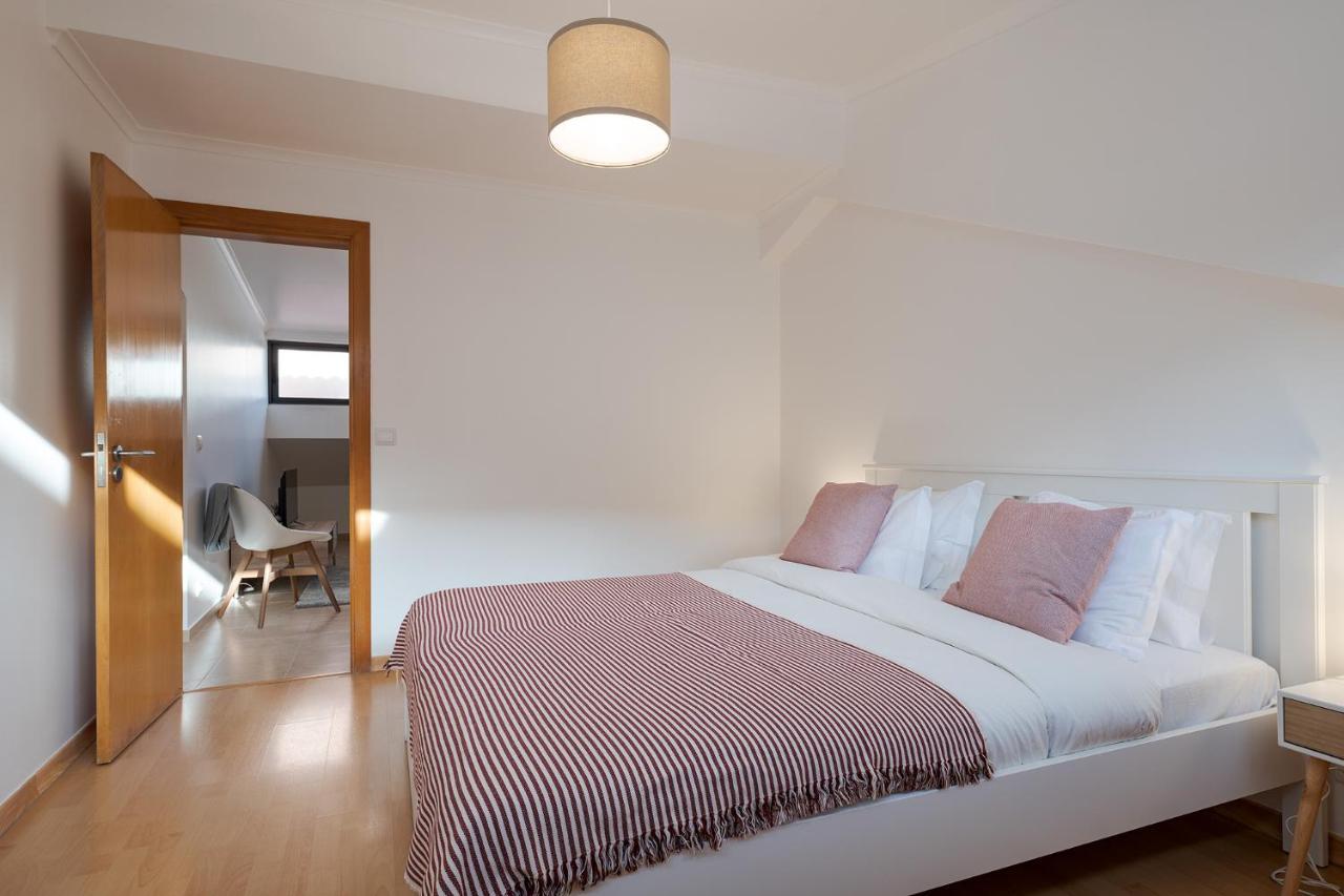 Central Gem IV - Lisbon Trendy Santos District With Dedicated Workspace 外观 照片